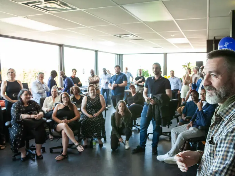 Conférence devant un public